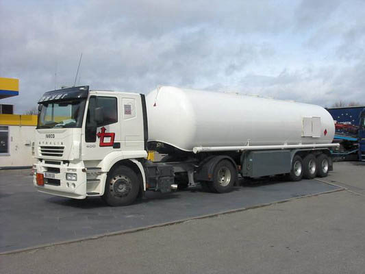 1203-gasolina-018-iveco-stralis-at440s40tp-bayer-krause-28040a