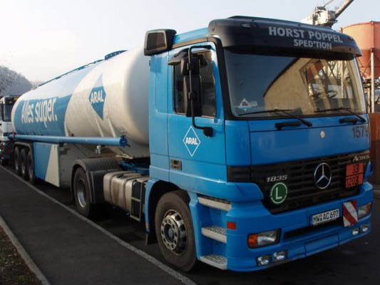 1203-gasolina-026-mb-actros-1835-poppel-holz-170205-01
