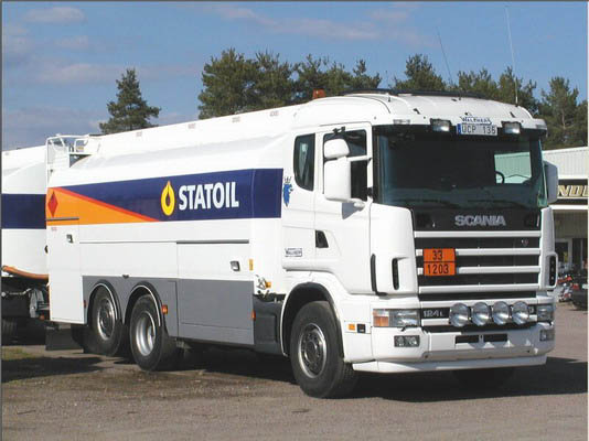 1203-gasolina-091-scania-r124l-470-wallners-åkeri-ab-i-falun