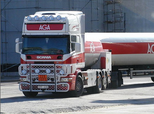 1073-03-oxigeno-liquido-refrigerado-scania-r164-g-580-joel-dandemars-keri-ab-i-timro
