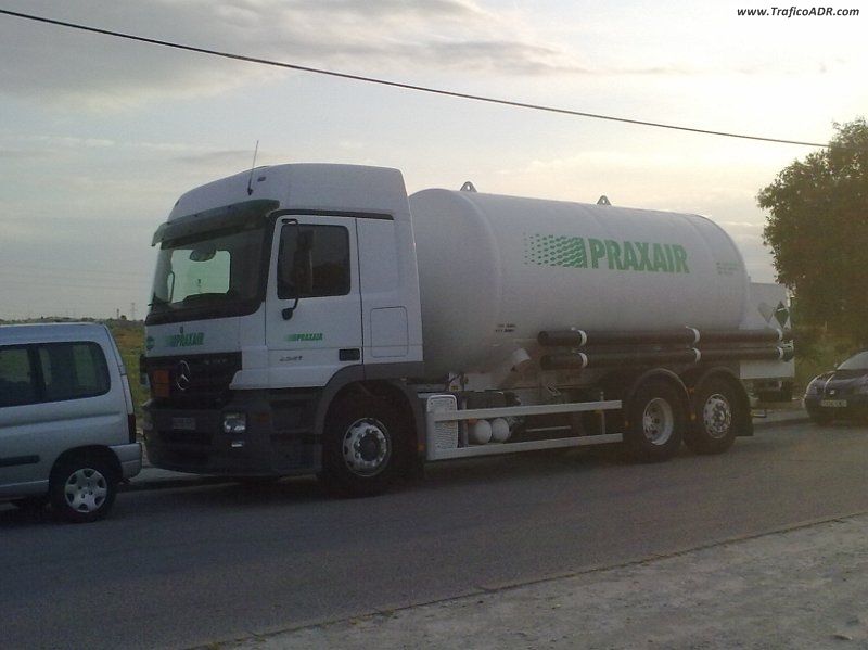 clase_2_un_1977_nitrogeno_liquido_refrigerado_00