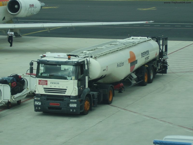 clase_3_un_1863_combustible_aviacion_54